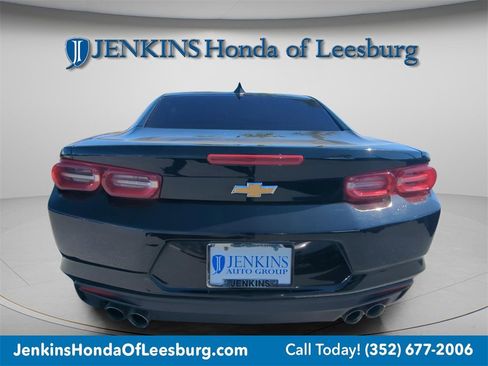 Used 2022 Chevrolet Camaro LT w/ Technology Package image 4
