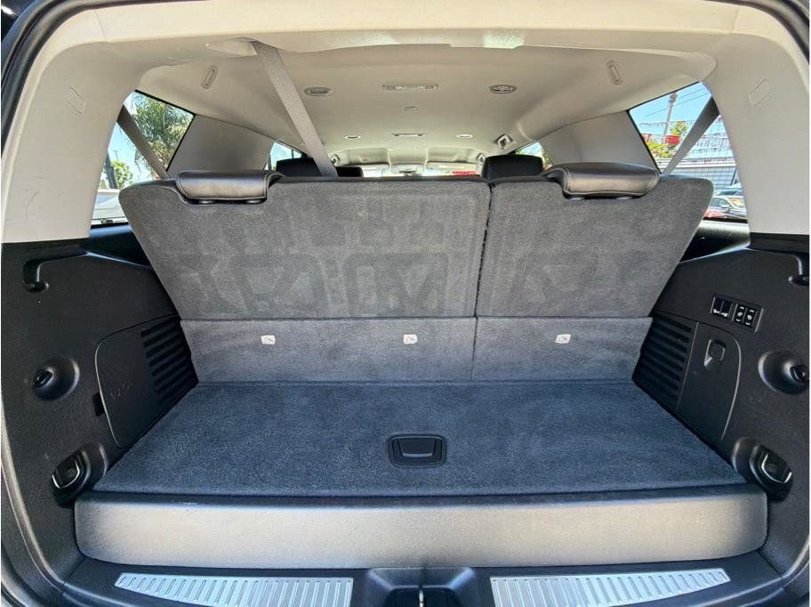 Used 2018 GMC Yukon Denali AWD/4WD image 12