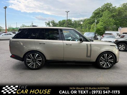 Used 2023 Land Rover Range Rover SE AWD/4WD image 10