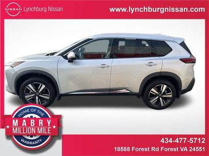 Used 2021 Nissan Rogue SL w/ Premium Package