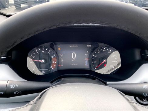 Used 2024 Jeep Compass Limited image 23