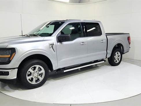 Used 2025 Ford F150 XLT w/ Equipment Group 301A Standard RWD image 3