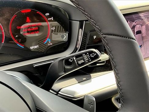 New 2026 Porsche Cayenne E-Hybrid image 37