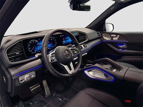 Certified 2022 Mercedes-Benz GLS 450 4MATIC image 9