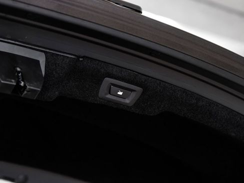 Used 2023 Lucid Air Touring image 60