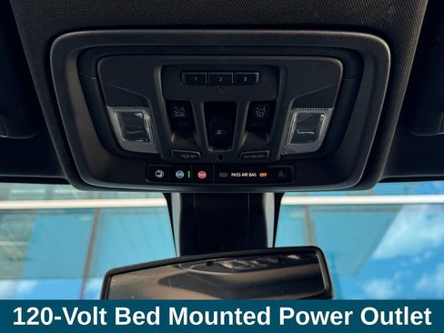 Used 2022 Chevrolet Silverado 1500 High Country w/ LPO, Dark Essentials Package AWD/4WD image 25