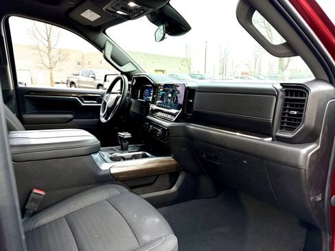 Used 2024 Chevrolet Silverado 1500 RST image 24