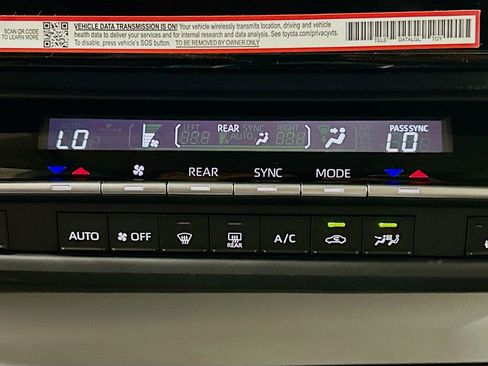 New 2025 Toyota Sienna XLE FWD image 15