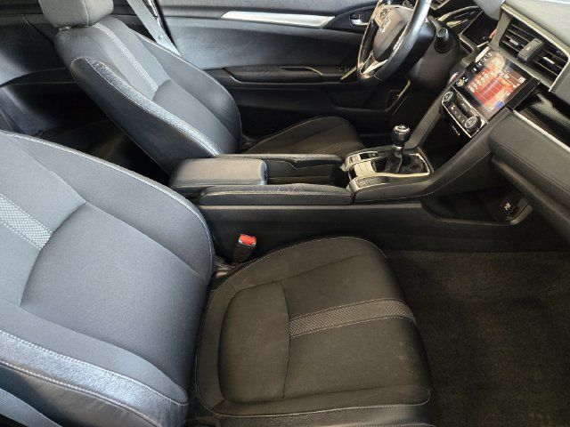 Used 2019 Honda Civic Sport image 17