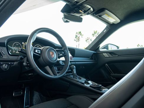 Certified 2026 Porsche 911 GT3 RWD image 4