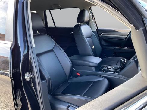 Used 2019 Volkswagen Atlas SE w/ Towing Package AWD/4WD image 9