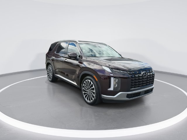 Used 2025 Hyundai Palisade Limited FWD image 2
