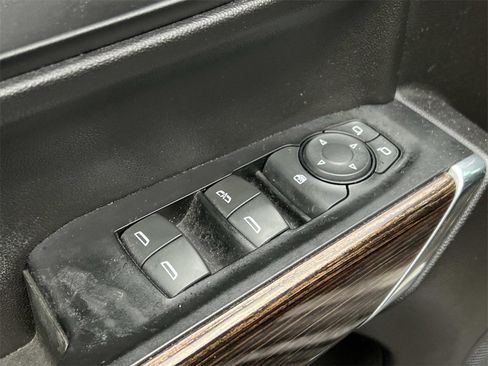 Used 2019 GMC Sierra 1500 Elevation w/ Elevation Value Package image 14