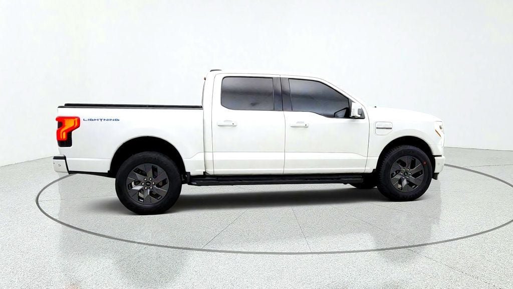Used 2023 Ford F150 Lightning Lariat w/ Equipment Group 511A High AWD/4WD image 4