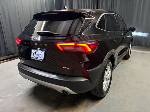 Used 2025 Ford Escape Active AWD/4WD image 5