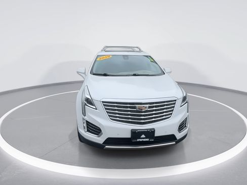 Used 2019 Cadillac XT5 Platinum AWD/4WD image 4