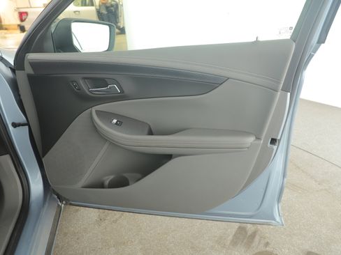 Used 2015 Chevrolet Impala LS image 14