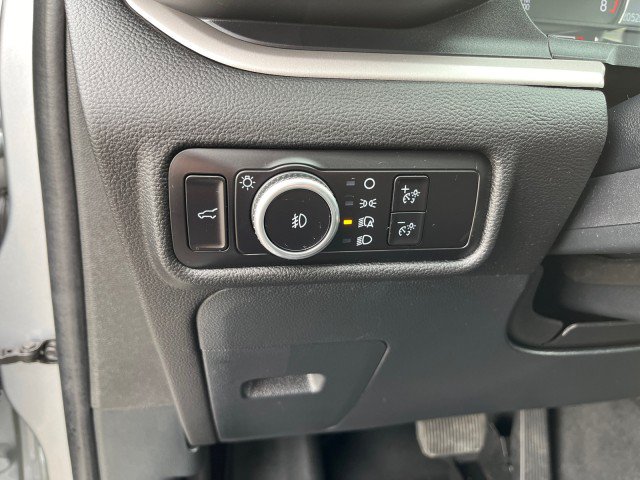 Used 2023 Ford Explorer XLT w/ Equipment Group 202A AWD/4WD image 14