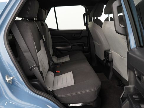 Used 2025 Toyota 4Runner TRD Off-Road image 13