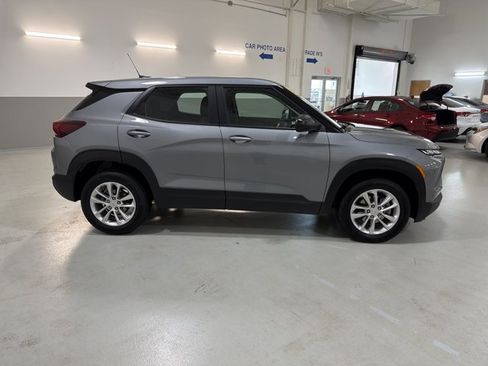 Used 2026 Chevrolet TrailBlazer LS AWD/4WD image 10