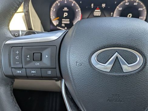 Used 2023 INFINITI QX60 Luxe w/ Cargo Package FWD image 19