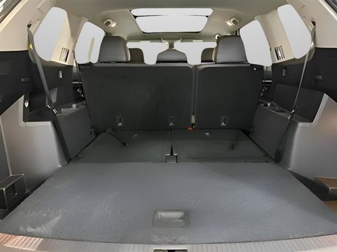 Used 2018 Volkswagen Atlas SEL Premium AWD/4WD image 25