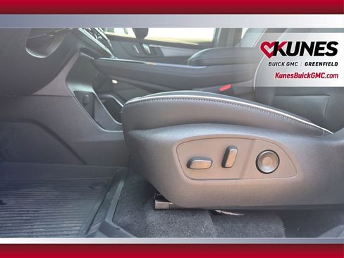 New 2025 Buick Enclave Sport Touring w/ Power Package image 17