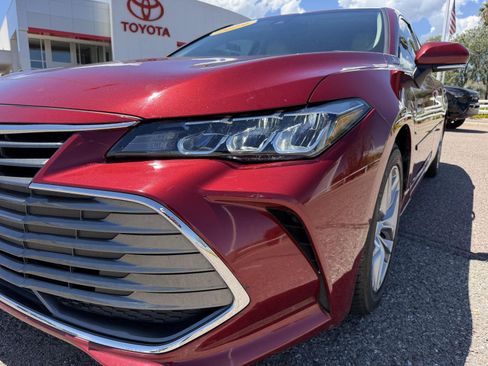 Used 2019 Toyota Avalon XLE w/ Carpet Mat Package FWD image 11