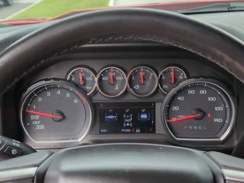 Used 2019 Chevrolet Silverado 1500 LT Trail Boss image 19