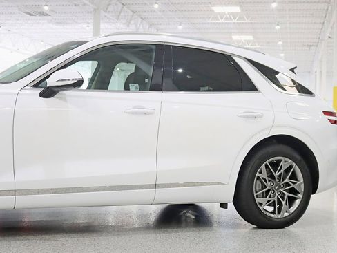 Used 2023 Genesis GV70 2.5T w/ Advanced Package AWD/4WD image 3