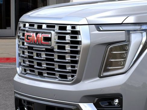 New 2026 GMC Yukon Denali image 14