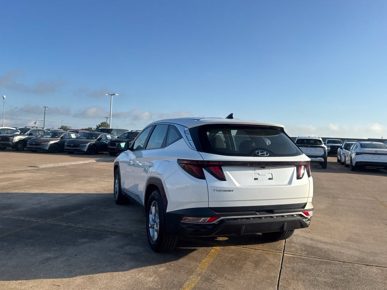 Used 2022 Hyundai Tucson SE w/ Cargo Package FWD image 23