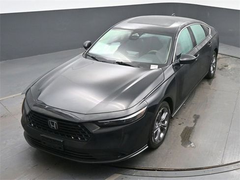 Used 2024 Honda Accord EX image 38