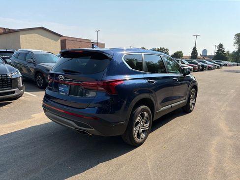 Used 2023 Hyundai Santa Fe SE AWD/4WD image 2