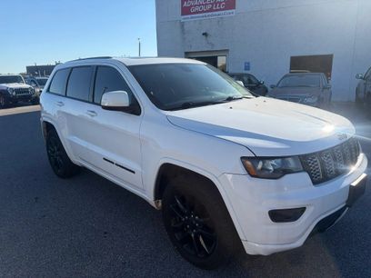 Used 2019 Jeep Grand Cherokee Altitude