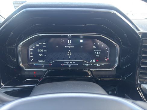 Used 2023 GMC Sierra 1500 SLT w/ SLT Convenience Package image 15