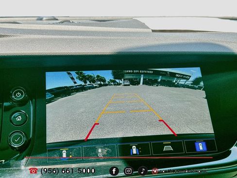 Used 2023 Buick Envision Avenir FWD image 19