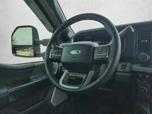 Used 2025 Ford F350 Platinum AWD/4WD image 26
