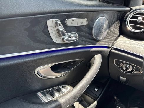 Used 2019 Mercedes-Benz E 300 w/ Premium 1 Package image 22