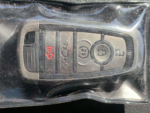 Used 2019 Ford F150 Raptor w/ Equipment Group 802A Luxury image 34