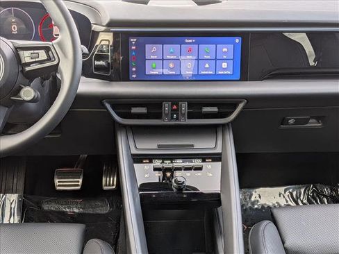 Used 2025 Porsche Macan 4S Electric image 20