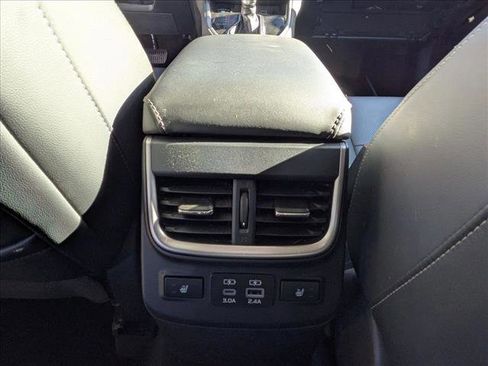 Used 2024 Subaru Outback Limited image 13
