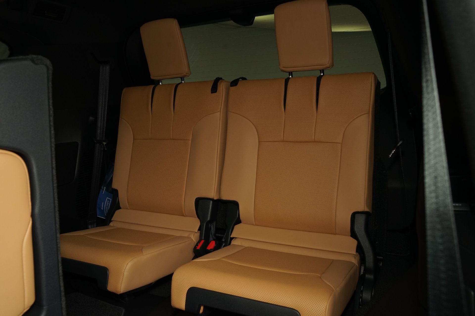 Used 2026 Lexus LX 600 4WD w/ Luxury Package image 34