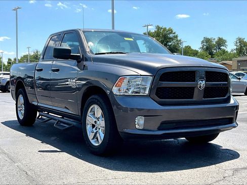 Used 2019 RAM 1500 Express RWD image 3