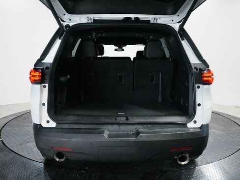Used 2022 Chevrolet Traverse LT w/ LPO, Floor Liner Package image 46