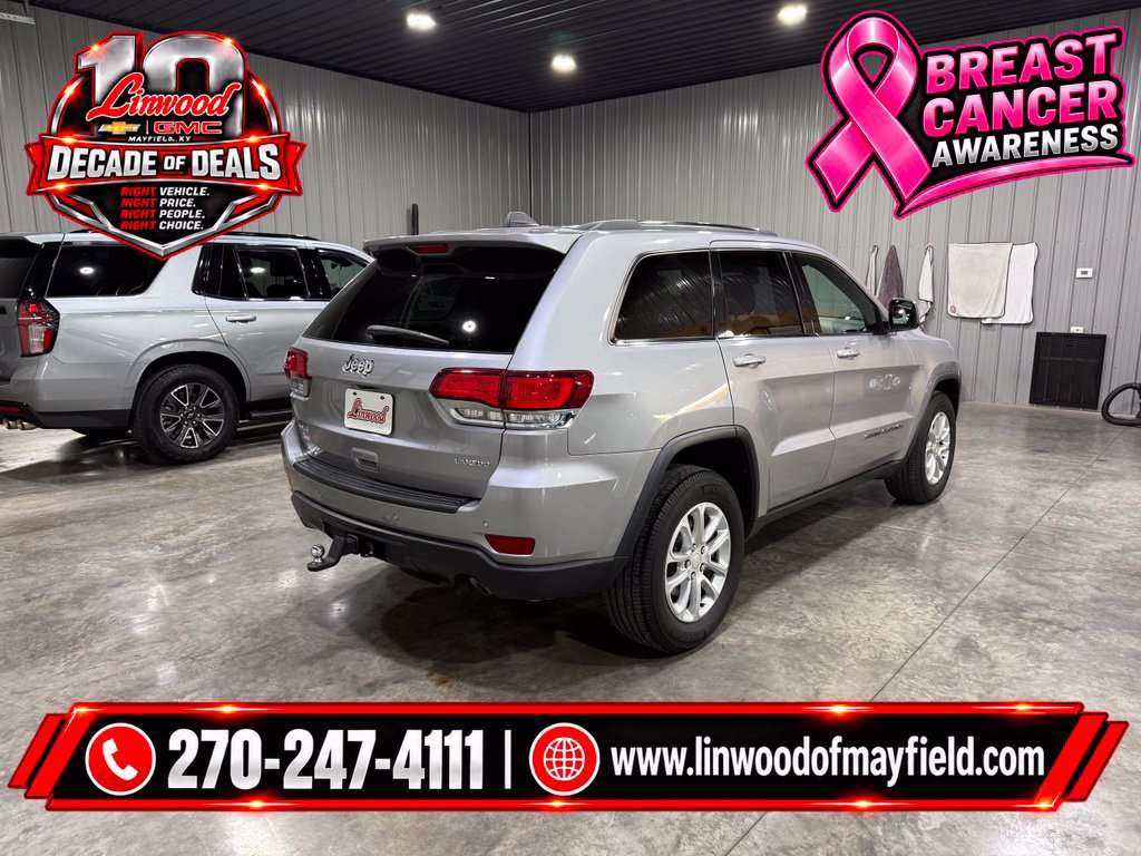 Used 2021 Jeep Grand Cherokee Laredo AWD/4WD image 2