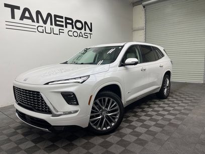 Used 2025 Buick Enclave Avenir