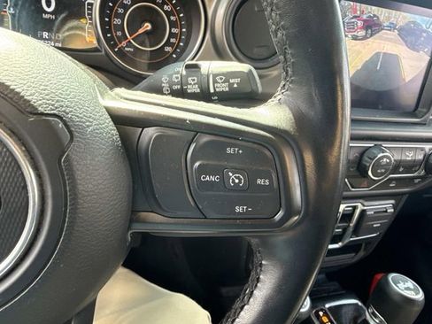 Used 2022 Jeep Wrangler Unlimited Sport image 27