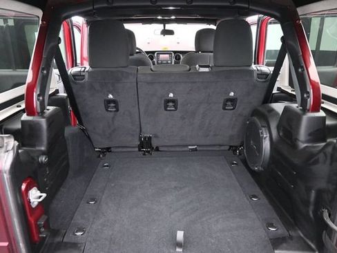 Used 2021 Jeep Wrangler Unlimited Sport AWD/4WD image 19