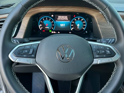 New 2026 Volkswagen Atlas SE FWD image 22